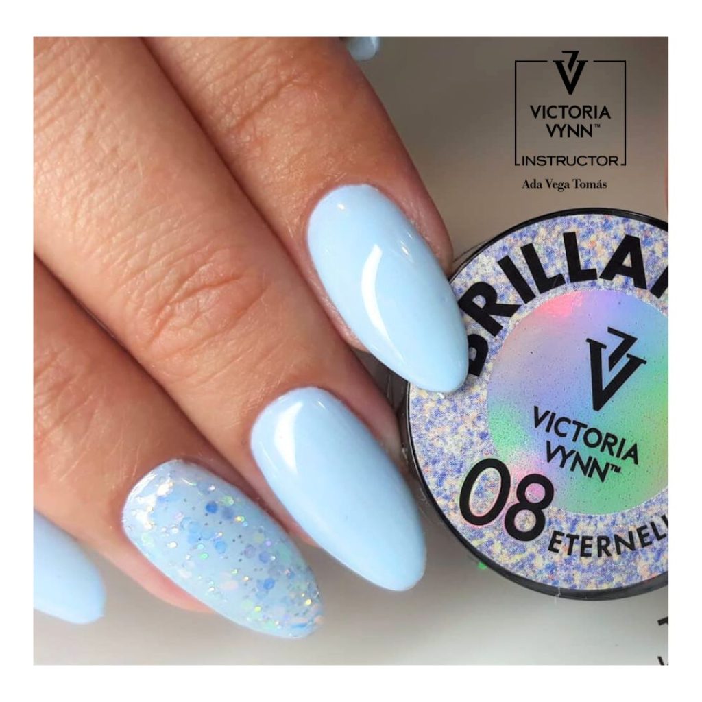 victoria-vynn-2